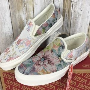 Vans Tapestry Multi/Snow slip on shoes